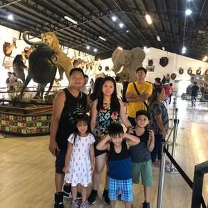 Meet your Posher, Dana